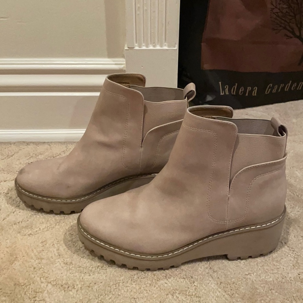 Dolce Vita booties